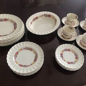 Vintage Spode China- Rose Briar pattern
